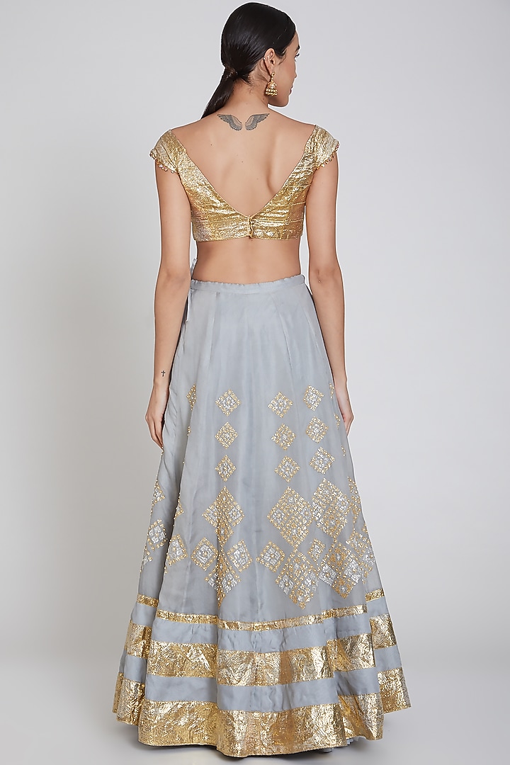 Dove Blue Embroidered Wedding Lehenga Set by Bhairavi Jaikishan at Pernia's Pop Up Shop