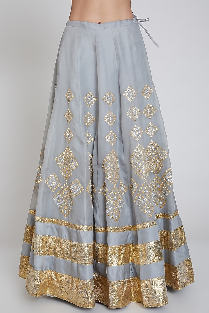 Dove Blue Embroidered Wedding Lehenga Set by Bhairavi Jaikishan at Pernia's Pop Up Shop