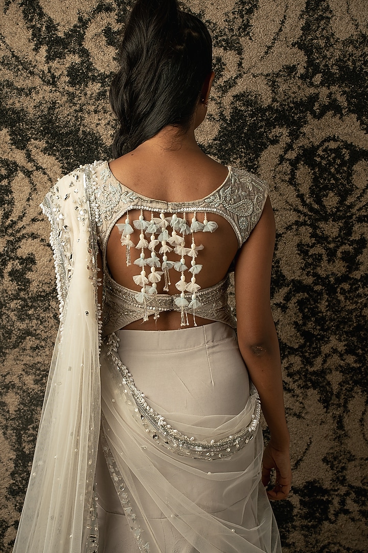 White Habutai Silk Pre-Draped Reception Saree Set by JIGAR & NIKITA at Pernia's Pop Up Shop