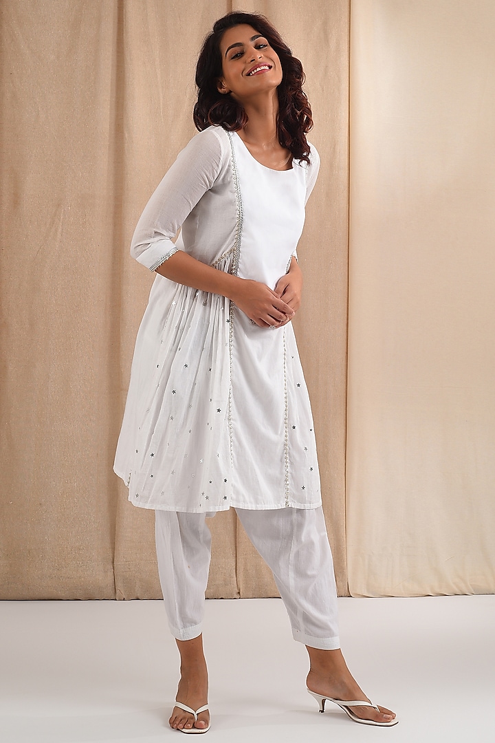 White Cotton Gota Embroidered Kurta Set by Blushing Couture by Shafali