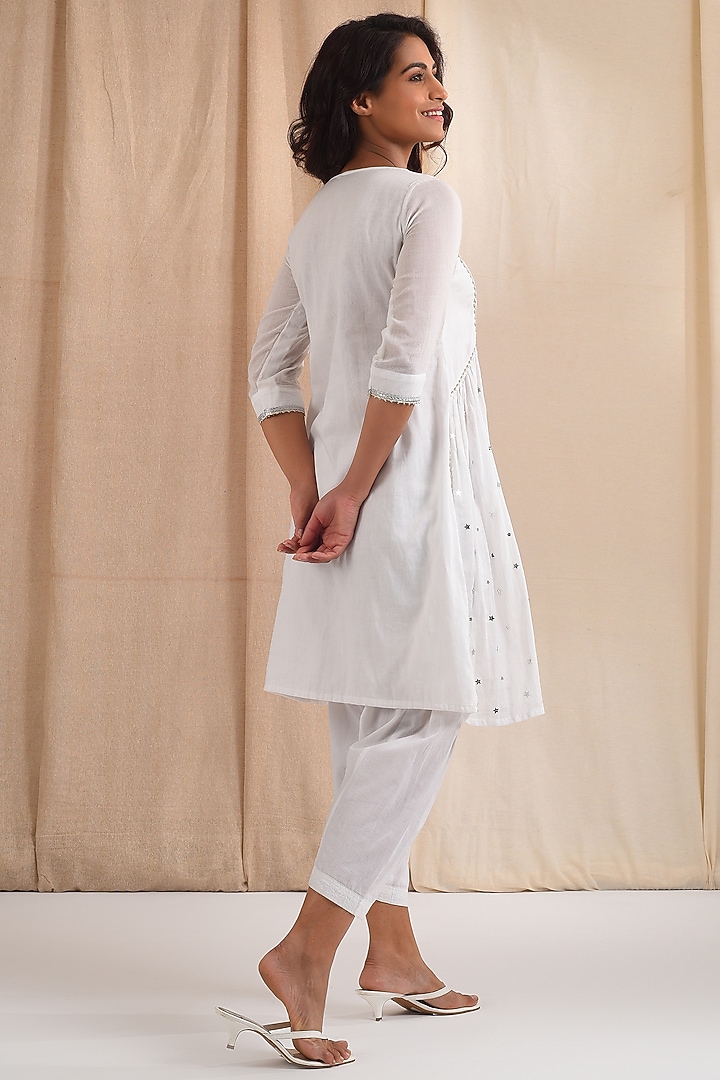White Cotton Gota Embroidered Kurta Set by Blushing Couture by Shafali at Pernia's Pop Up Shop
