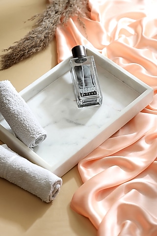 White Marble Rectangle Tray by BLUE ELEPHANT