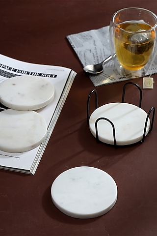 White Marble Round Coasters With Case (Set Of 5) by BLUE ELEPHANT