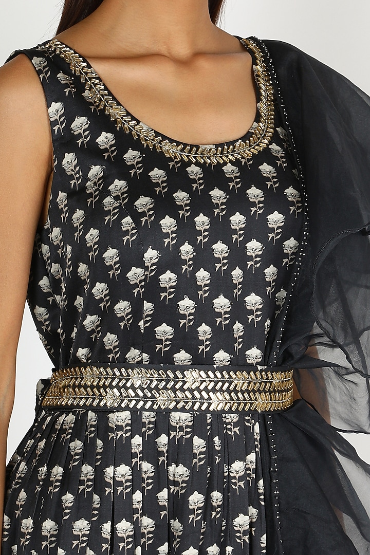 Burnt Charcoal Hand Embroidered Gown With Belt by Basil Leaf at Pernia's Pop Up Shop
