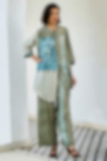 Blue Linen Co-Ord Set by Basil Leaf at Pernia's Pop Up Shop