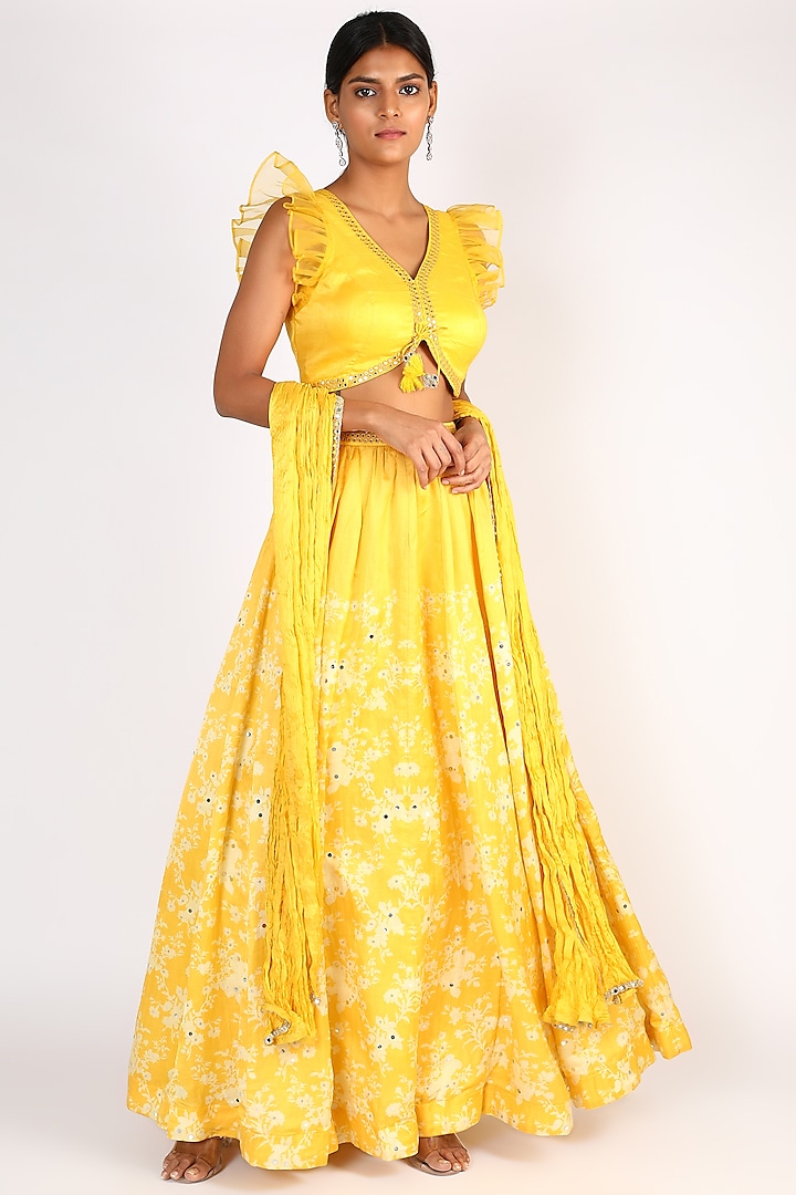 Lime Yellow Embroidered Lehenga Set by Basil Leaf at Pernia's Pop Up Shop