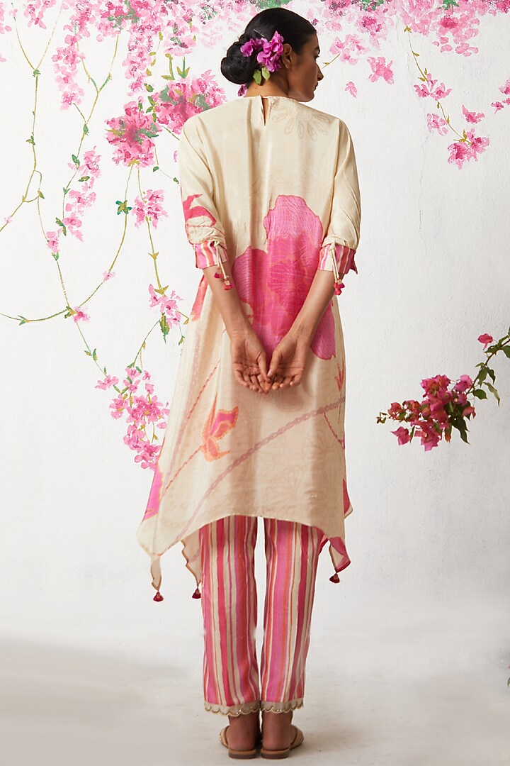 Beige Natural Crepe Kurta Set by Basil Leaf at Pernia's Pop Up Shop