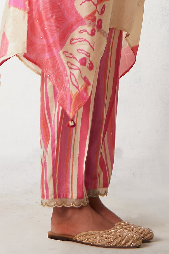 Beige Natural Crepe Kurta Set by Basil Leaf at Pernia's Pop Up Shop