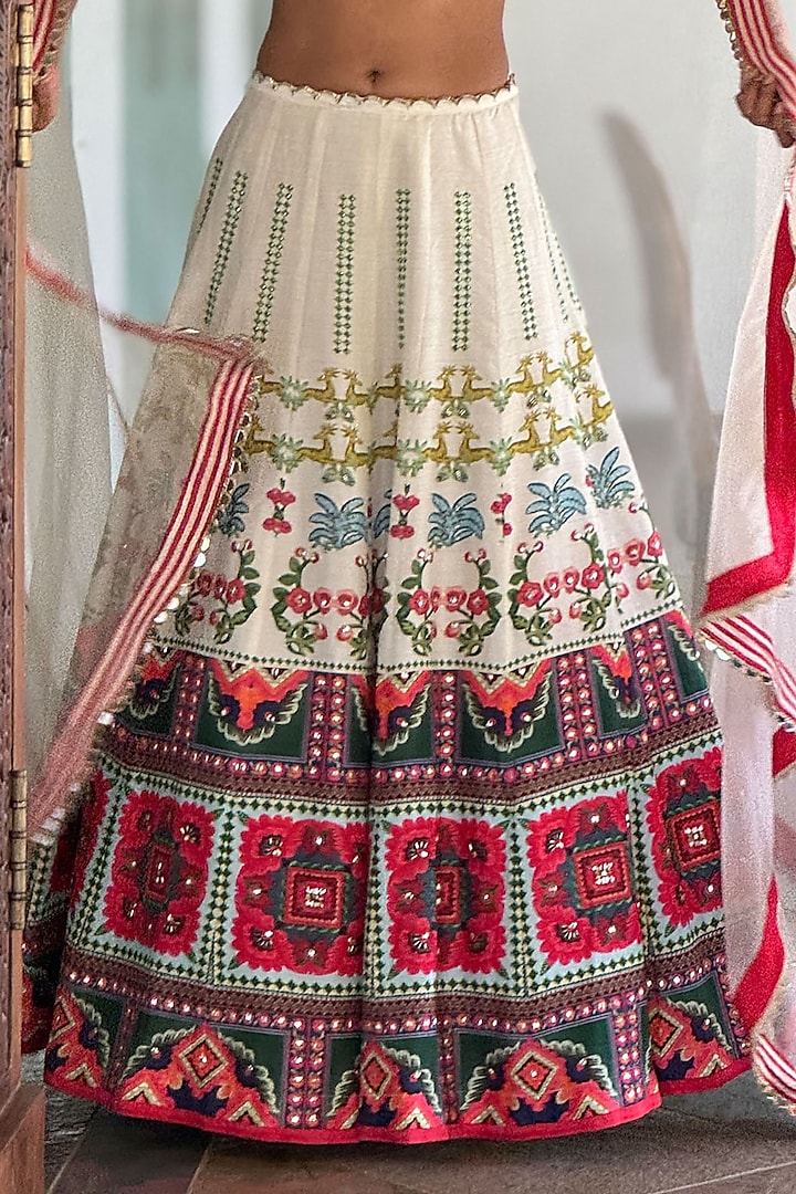 Off-White Linen Satin & Organza Wedding Lehenga Set by Basil Leaf at Pernia's Pop Up Shop