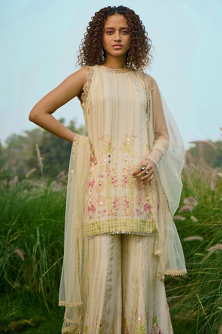 Off-White Tabby Floral Printed Party Wear Sharara Set by Basil Leaf at Pernia's Pop Up Shop