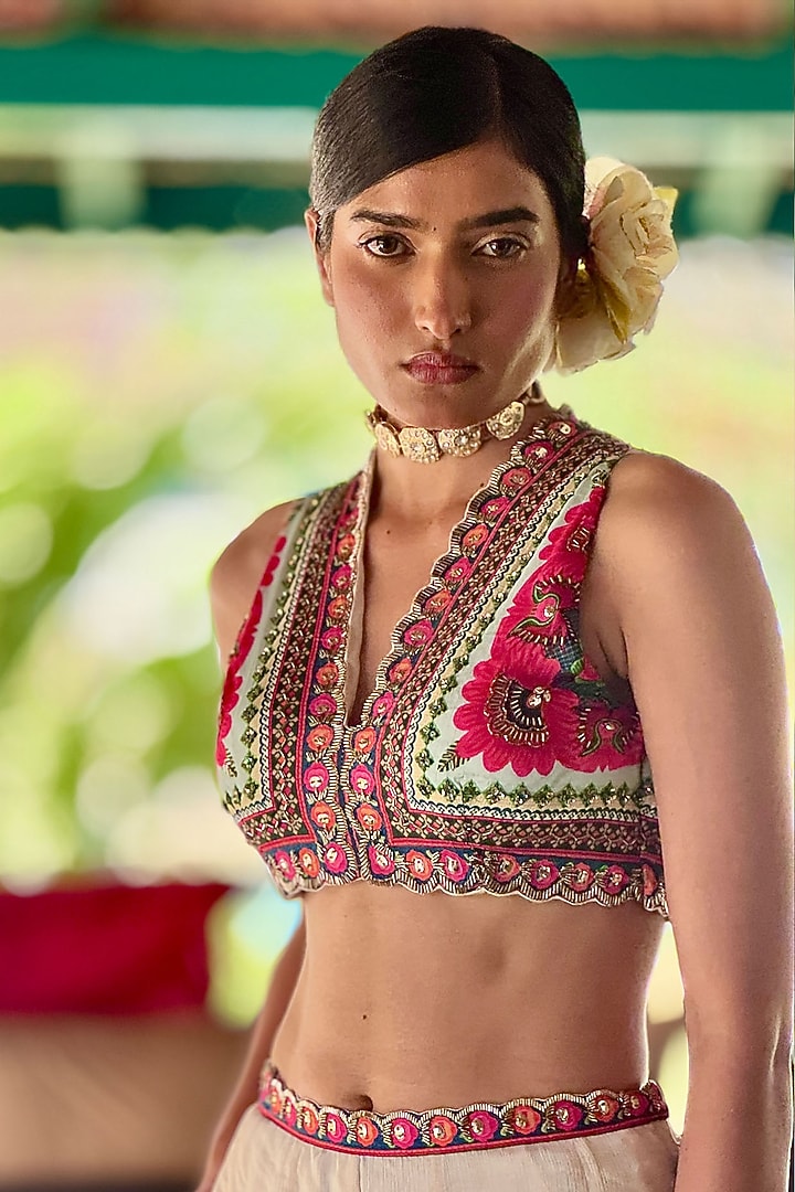 Beige Tussar & Chiffon Printed Co-Ord Set by Basil Leaf at Pernia's Pop Up Shop