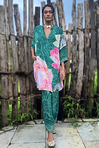 Forest Green Crepe Hand Embroidered Co-Ord Set by Basil Leaf