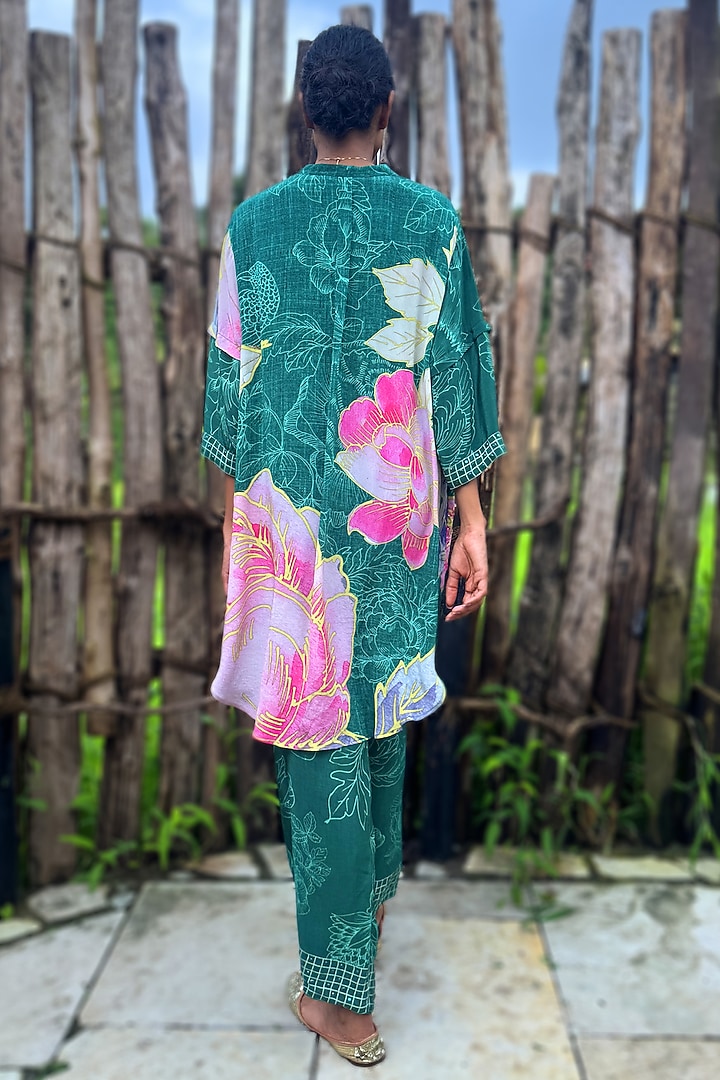 Forest Green Crepe Hand Embroidered Co-Ord Set by Basil Leaf at Pernia's Pop Up Shop