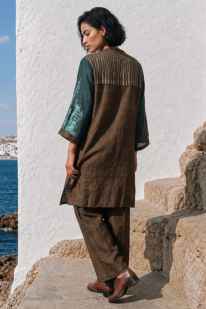 Mehendi Green Linen Silk Color-Blocked Co-Ord Set by Basil Leaf at Pernia's Pop Up Shop