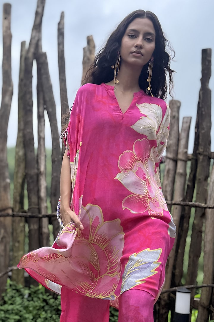 Pink Crepe Hand Embroidered Co-Ord Set by Basil Leaf at Pernia's Pop Up Shop