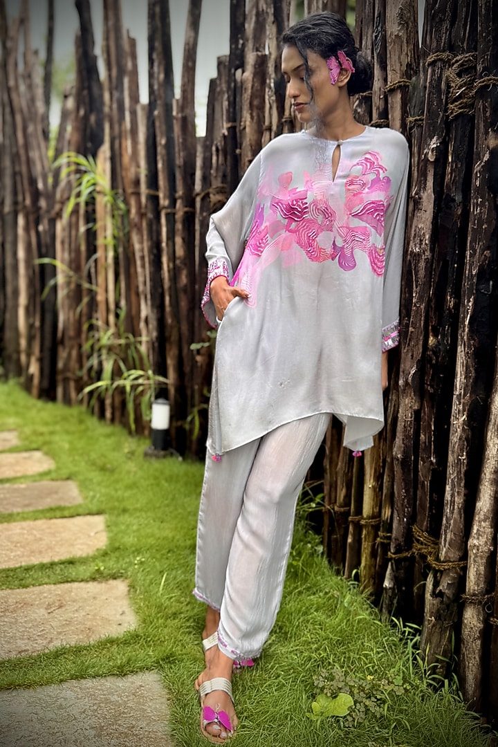 White & Pink Crepe Embroidered Co-Ord Set by Basil Leaf at Pernia's Pop Up Shop