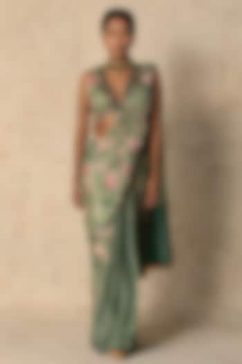Emerald Green Chiffon Printed & Embroidered Pre-Draped Wedding Saree Set by Basil Leaf at Pernia's Pop Up Shop