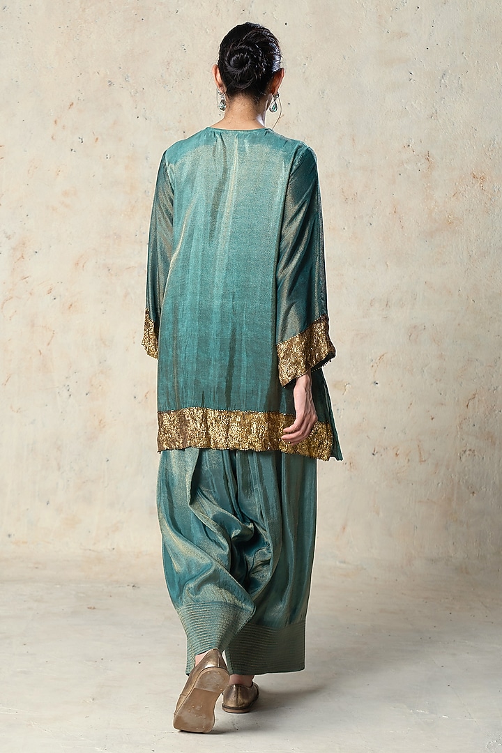 Green Tissue Embroidered Kurta Set by Basil Leaf at Pernia's Pop Up Shop