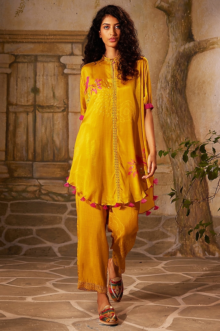 Yellow Chinon Chiffon Printed Co-Ord Set by Basil Leaf at Pernia's Pop Up Shop