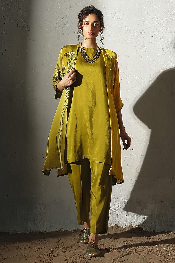 Yellow Crepe Handwork Co-Ord Set by Basil Leaf at Pernia's Pop Up Shop