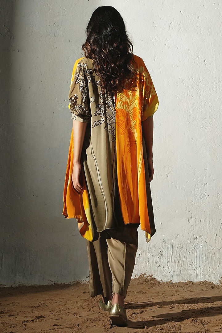 Orange Crepe & Linen Silk Handwork Co-Ord Set by Basil Leaf at Pernia's Pop Up Shop