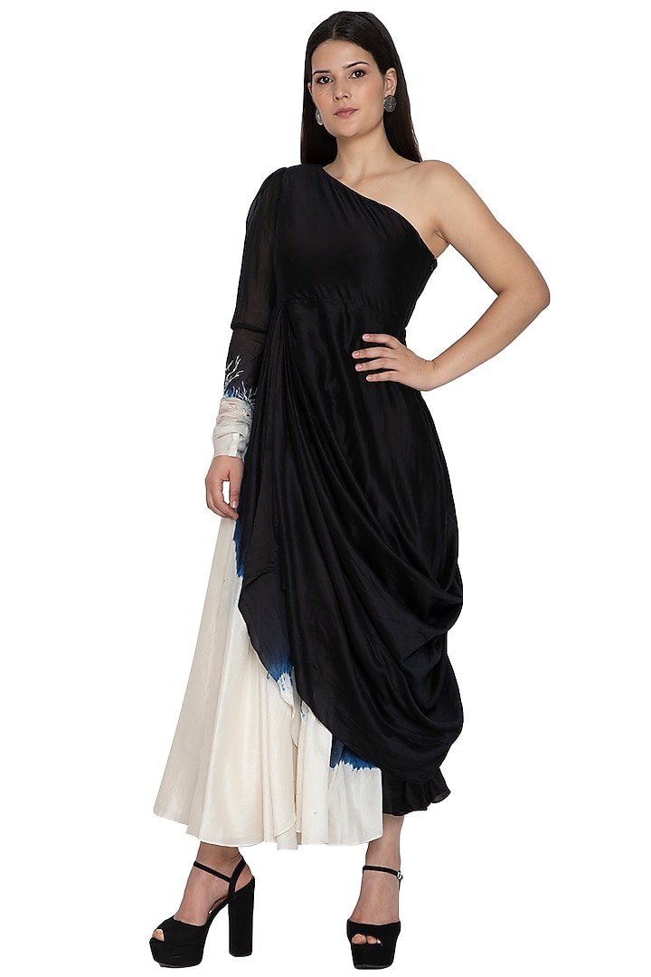 Black Tie-Dye Asymmetrical Dress by BLONI