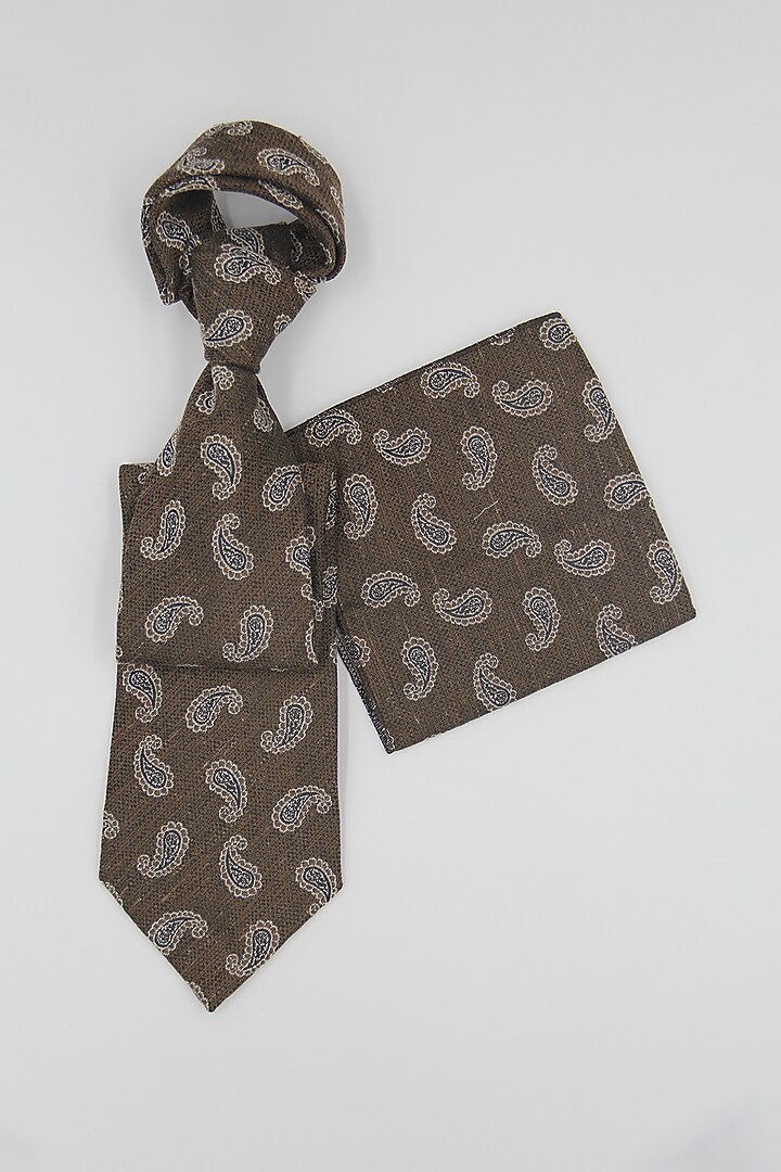 Khaki Cashmere Wool Paisley Printed Tie & Pocket Square (Set of 2) by Blaqhorse at Pernia's Pop Up Shop