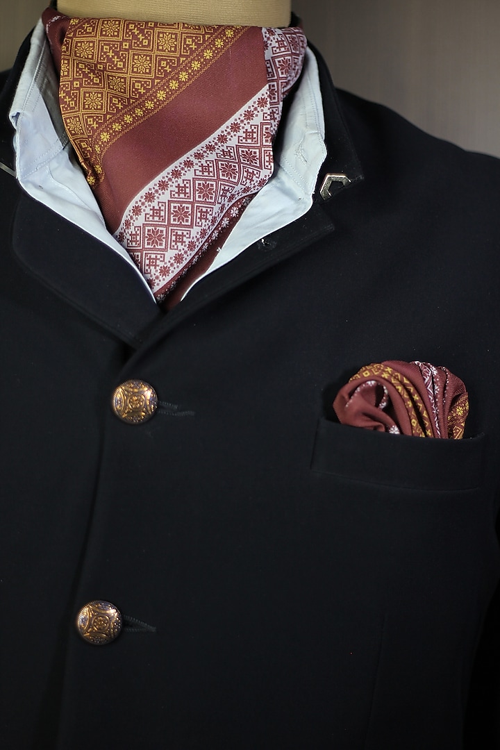 Maroon Twill Abstract Cravat & Pocket Square (Set of 2) by Blaqhorse