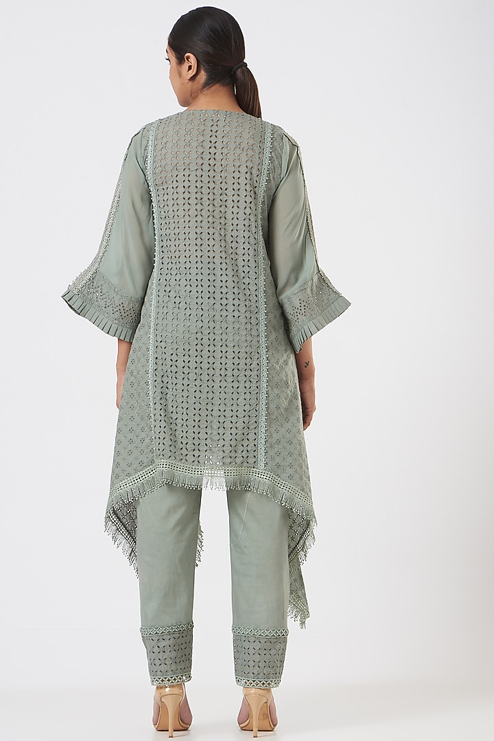 Olive Green Embroidered Kurta Set by Blush & M at Pernia's Pop Up Shop