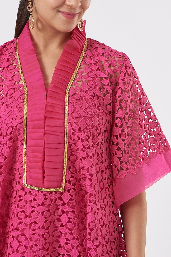 Hot Pink Embroidered Kurta Set by Blush & M at Pernia's Pop Up Shop
