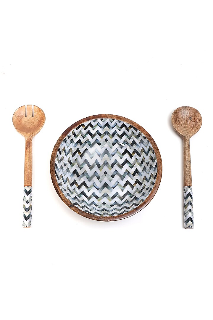 Nude Mango Wood Bowl (Set Of 3) by BLUE ELEPHANT at Pernia's Pop Up Shop