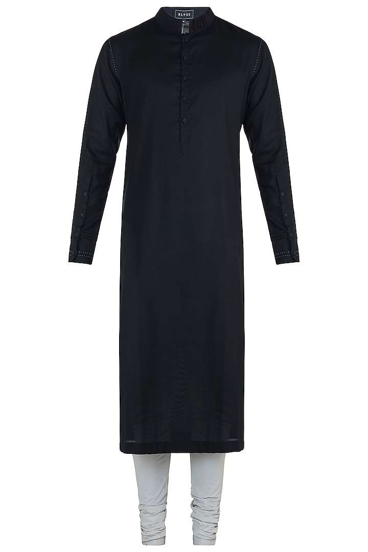 Black kurta with pants by BLONI