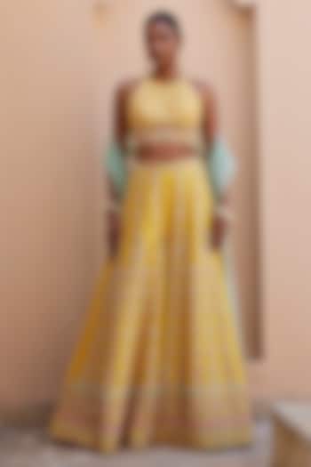 Yellow Dupion Silk Mirror & Resham Embroidered Pant Set by Chamee and Palak at Pernia's Pop Up Shop