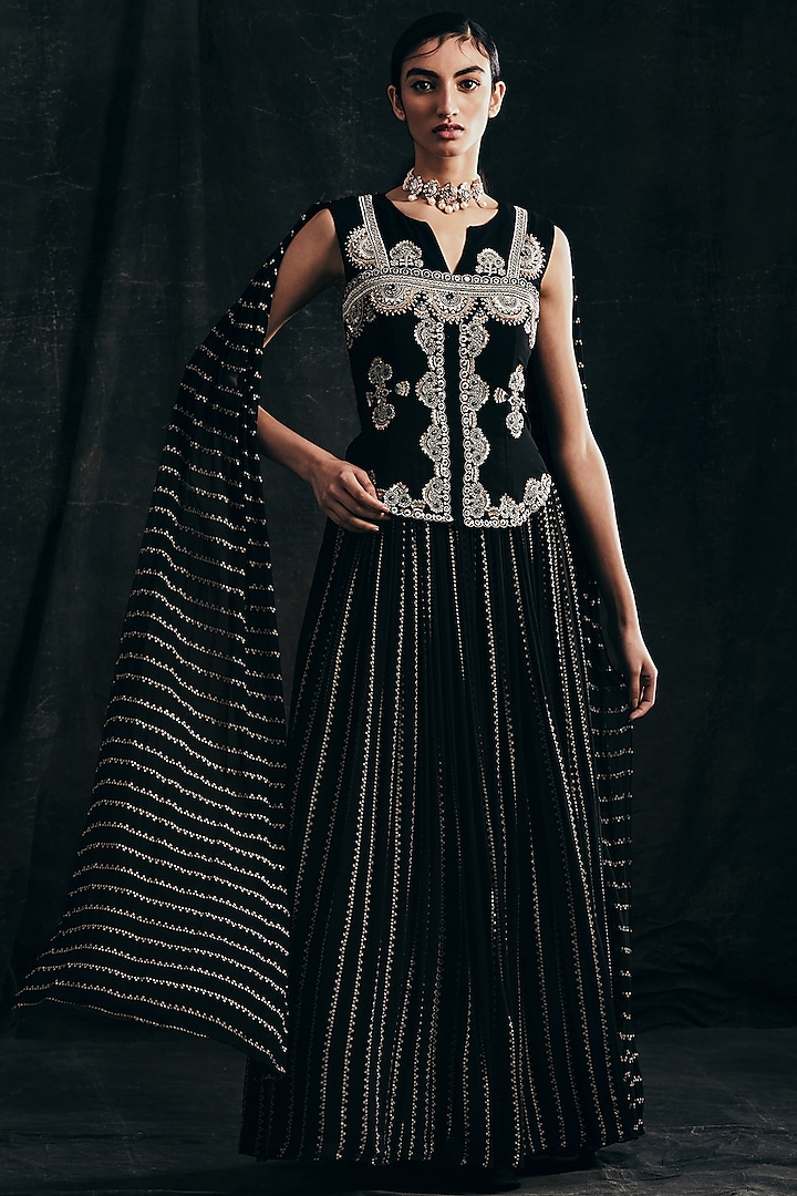 Black Embroidered Gown With Attached Dupatta by Bhumika Sharma