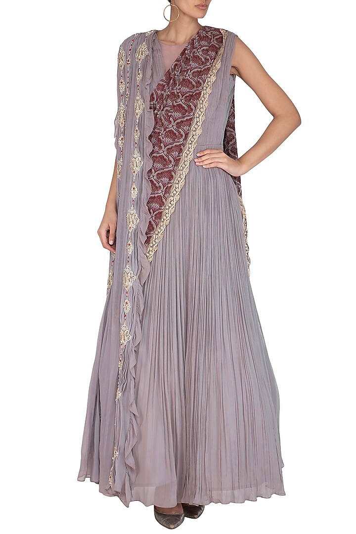 Lilac Wedding Anarkali Gown With Embroidered Front Pallu by Bhumika Sharma at Pernia's Pop Up Shop