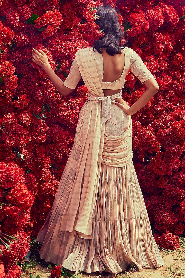 Champagne Printed Pre-Stitched Wedding Saree Set by Bhumika Sharma at Pernia's Pop Up Shop