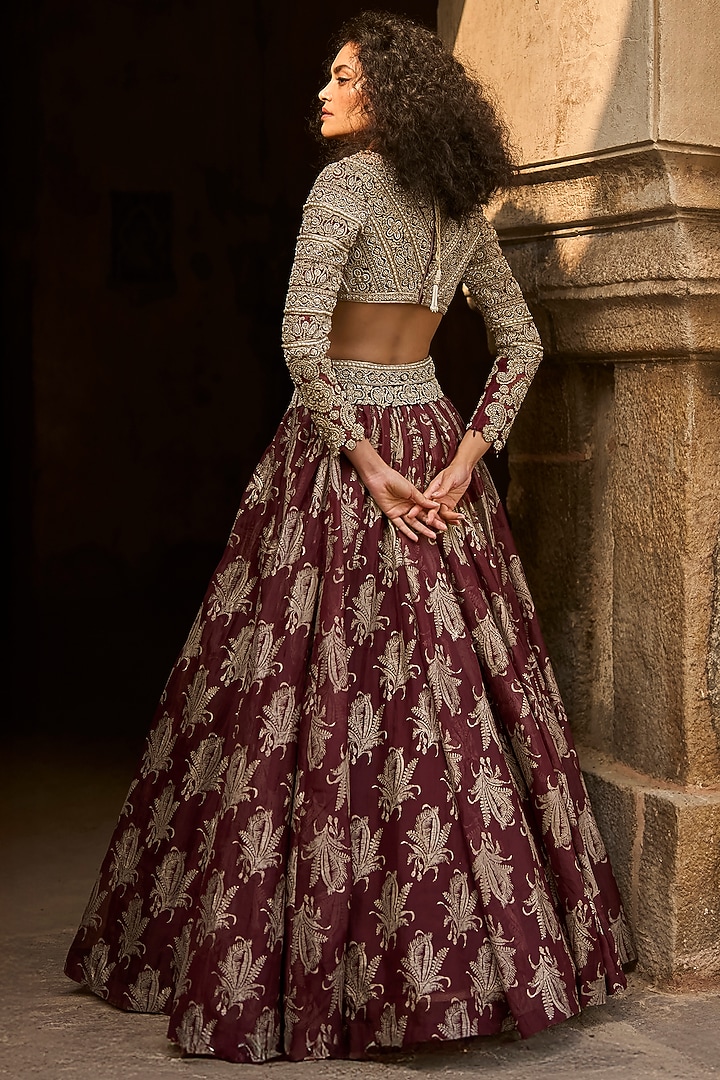 Brown Net & Organza Printed Jacket Bridal Lehenga Set by Bhumika Sharma at Pernia's Pop Up Shop