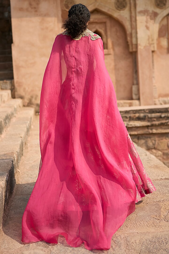 Fuchsia Organza Printed Bridal Lehenga Set by Bhumika Sharma at Pernia's Pop Up Shop