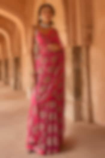Fuchsia Organza Printed Wedding Saree Set by Bhumika Sharma at Pernia's Pop Up Shop