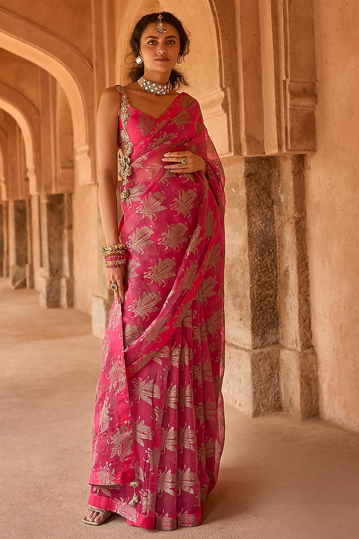 Fuchsia Organza Printed Wedding Saree Set by Bhumika Sharma at Pernia's Pop Up Shop
