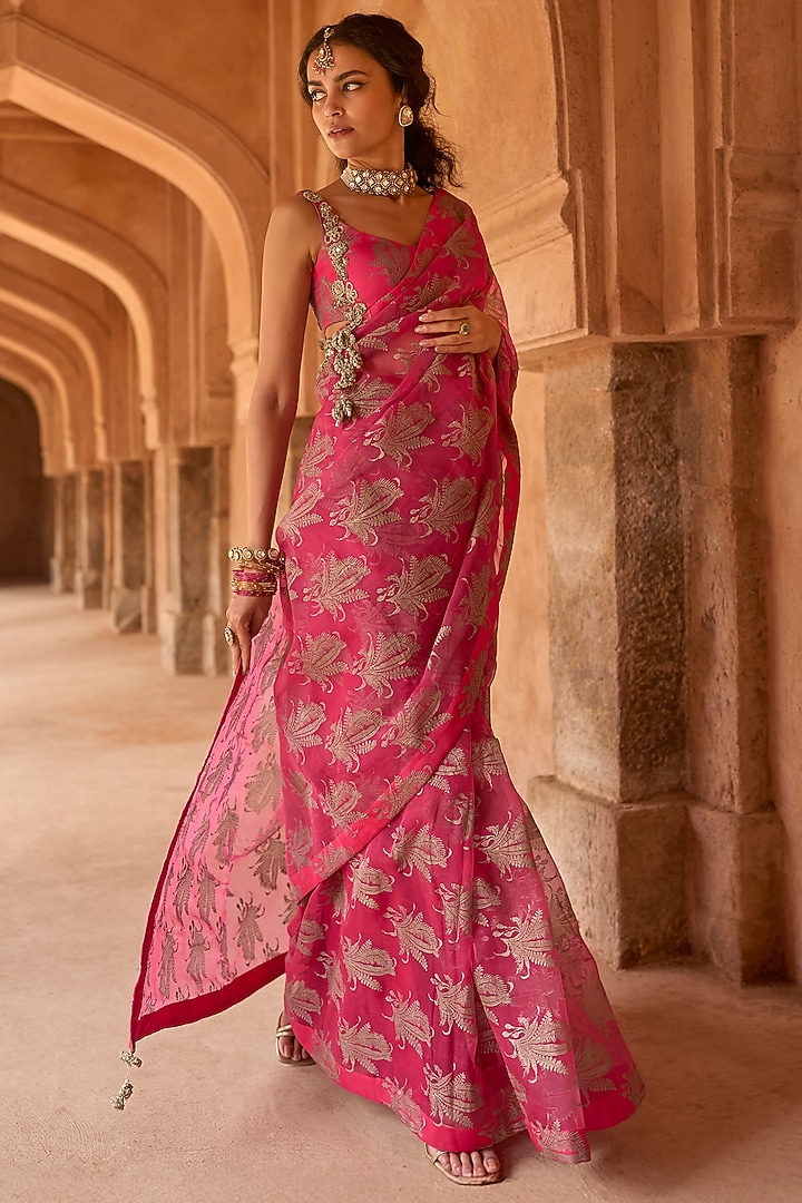 Fuchsia Organza Printed Wedding Saree Set by Bhumika Sharma at Pernia's Pop Up Shop