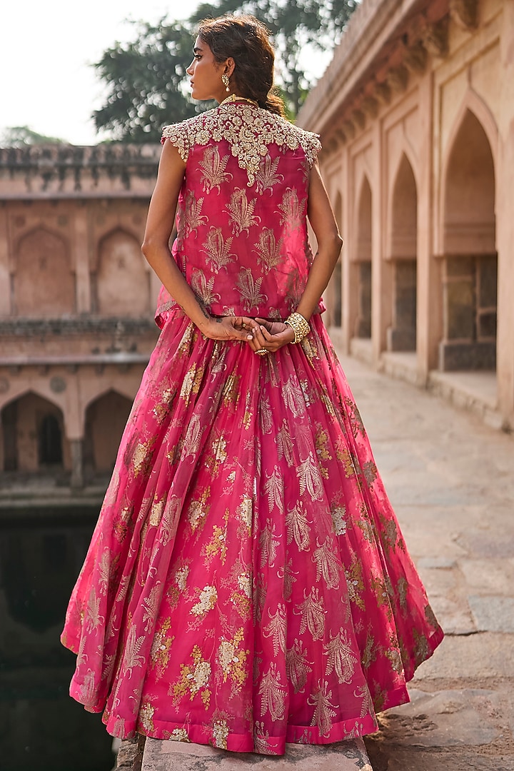 Fuchsia Net & Organza Printed Jacket Wedding Lehenga Set by Bhumika Sharma at Pernia's Pop Up Shop