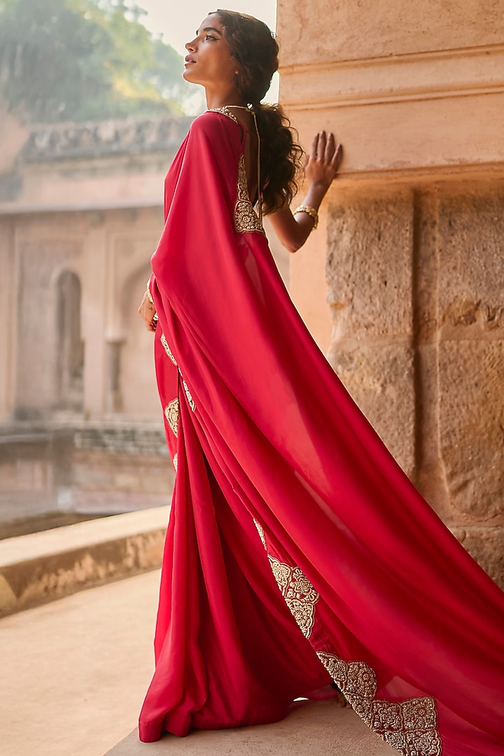 Red Organza Satin Silk Reception Saree Set by Bhumika Sharma at Pernia's Pop Up Shop