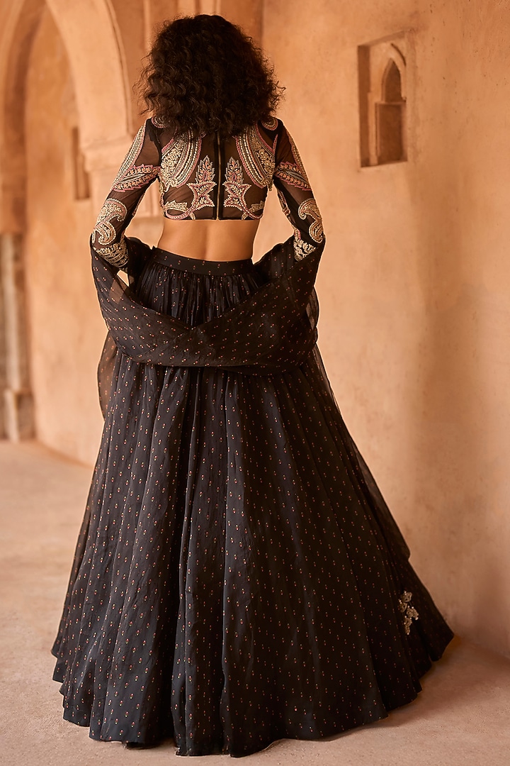 Black Organza Floral Printed Bridal Lehenga Set by Bhumika Sharma at Pernia's Pop Up Shop