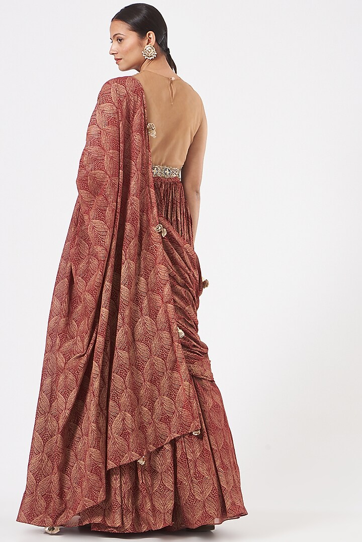 Red Georgette Banarasi Printed Palazzo Wedding Saree Set by Bhumika Sharma at Pernia's Pop Up Shop