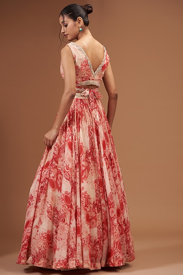 Red Georgette Printed Wedding Lehenga Set by Bhumika Sharma at Pernia's Pop Up Shop