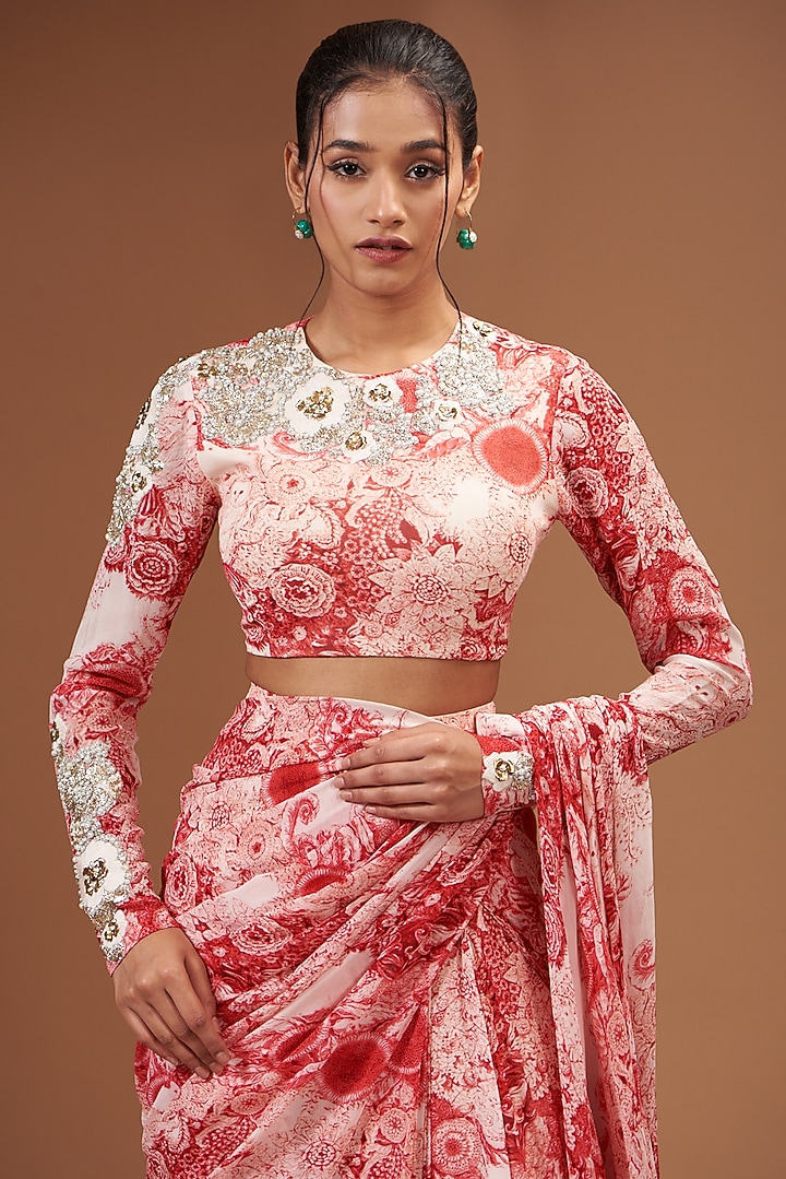 Red Georgette Printed Wedding Saree Set by Bhumika Sharma at Pernia's Pop Up Shop