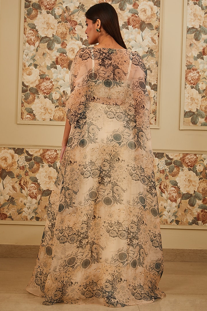 Ivory Georgette Embroidered Co-Ord Set by Bhumika Sharma at Pernia's Pop Up Shop
