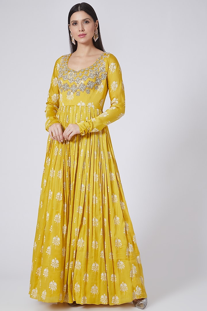 Yellow & Gold Embroidered Anarkali Set by Bhumika Sharma