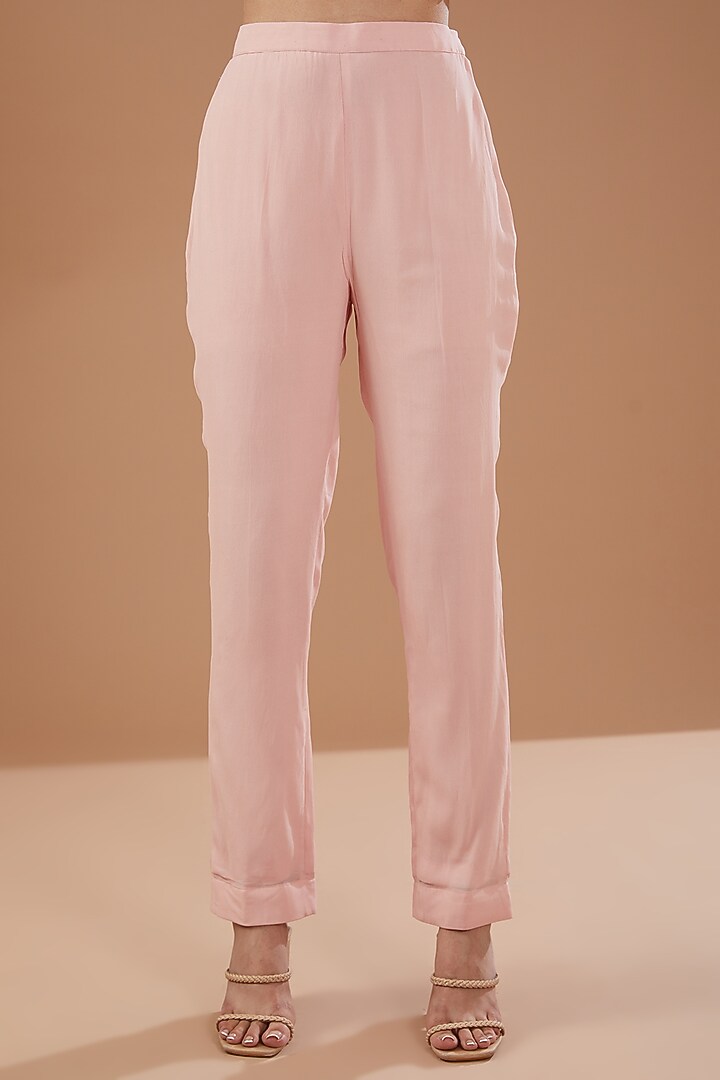 Blush Pink Silk Kurta Set by Bhumika Sharma at Pernia's Pop Up Shop